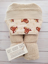 Load image into Gallery viewer, Hooded Bath Towel
